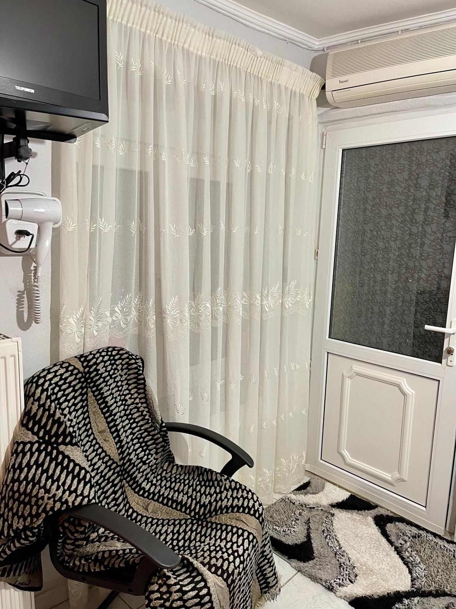 Guesthouse Tsoka Órma エクステリア 写真