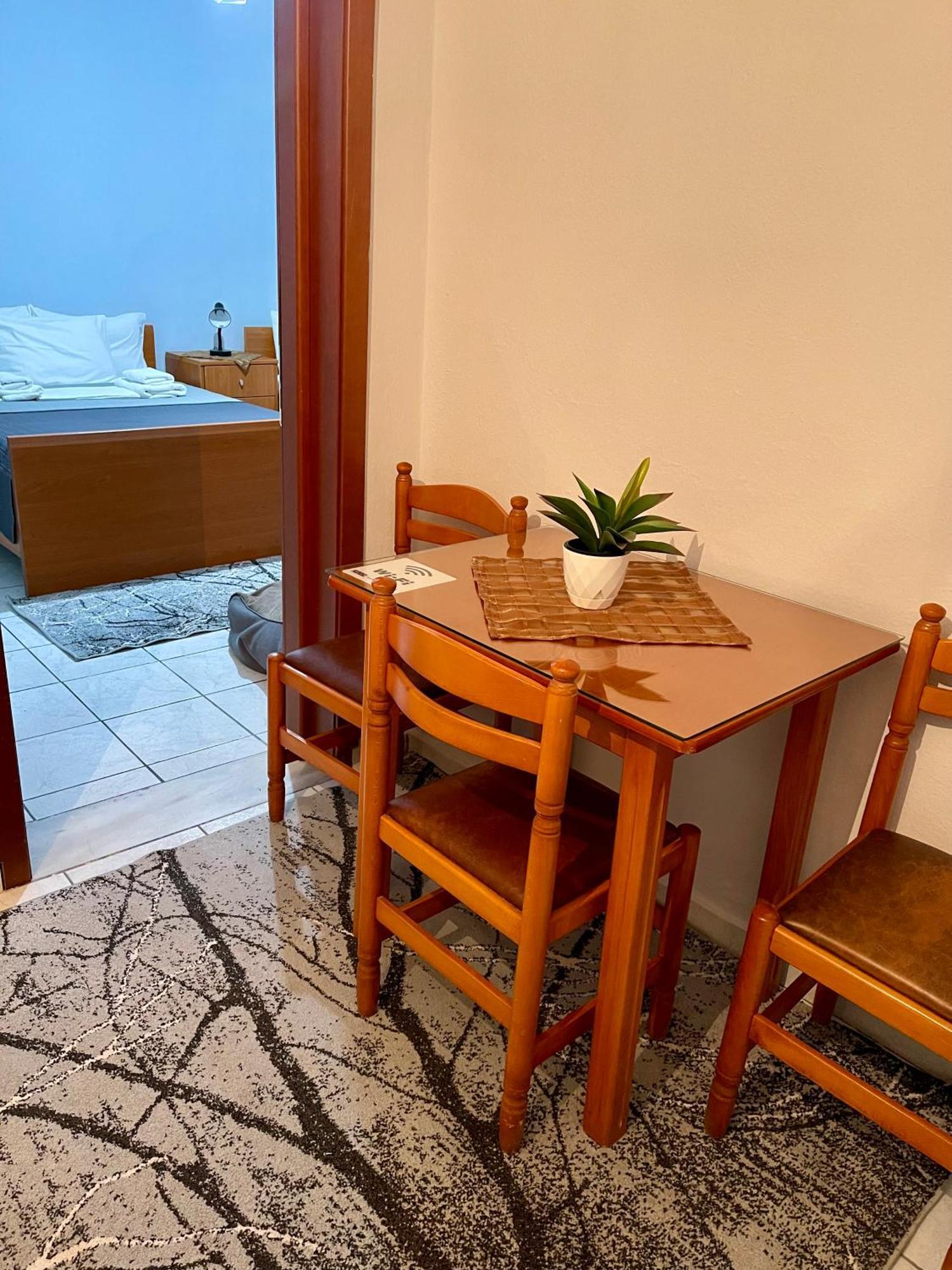 Guesthouse Tsoka Órma エクステリア 写真