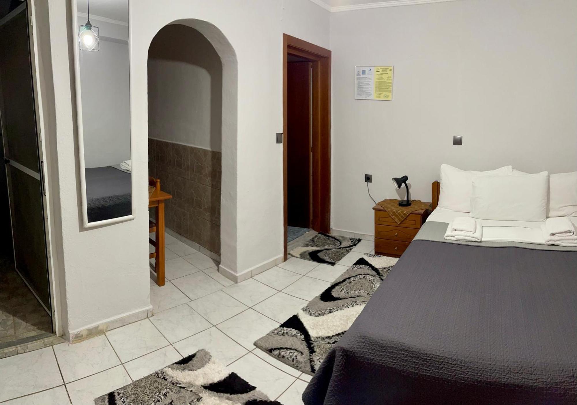 Guesthouse Tsoka Órma エクステリア 写真