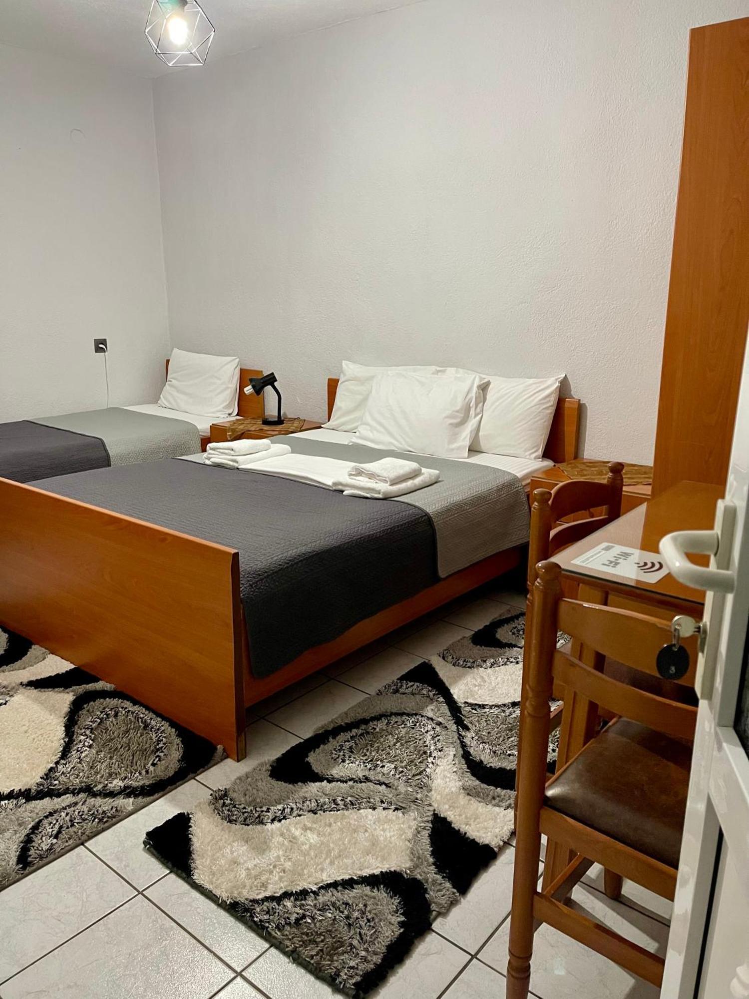 Guesthouse Tsoka Órma エクステリア 写真